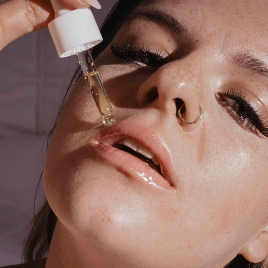 Óleo para Sexo Oral com CBD | Slow Sex